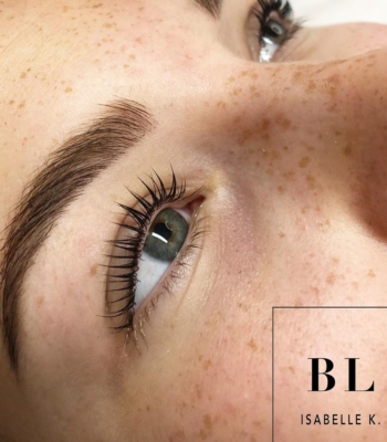 Upeat Yumi-lash kestotaivutukset! Isabelle K. #yumilashes #lashlift #bluelagoonturku @bluelagoonbeauty #bluelagoonbeauty #BLIsabelleK
