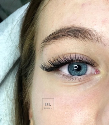 Volyymiripset, käytetyt kuidut C 7-13mm ???? #blchristinea #bluelagoonbeauty #lashes #volyymiripset