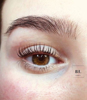 Yumi Lash näyttävällä kaarella???? #blvilmas #bluelagoonbeauty #yumilash #lashlift