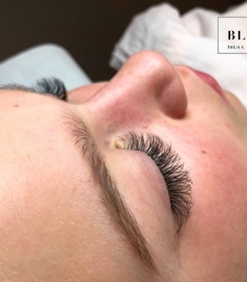 Junior-tason volyymiripset???? #blemiliak #bluelagoonbeauty #junior #volymelashes