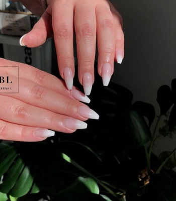 Pro-tason geelikynnet, Karina I.???? #blkarinai #bluelagoonbeauty #nails