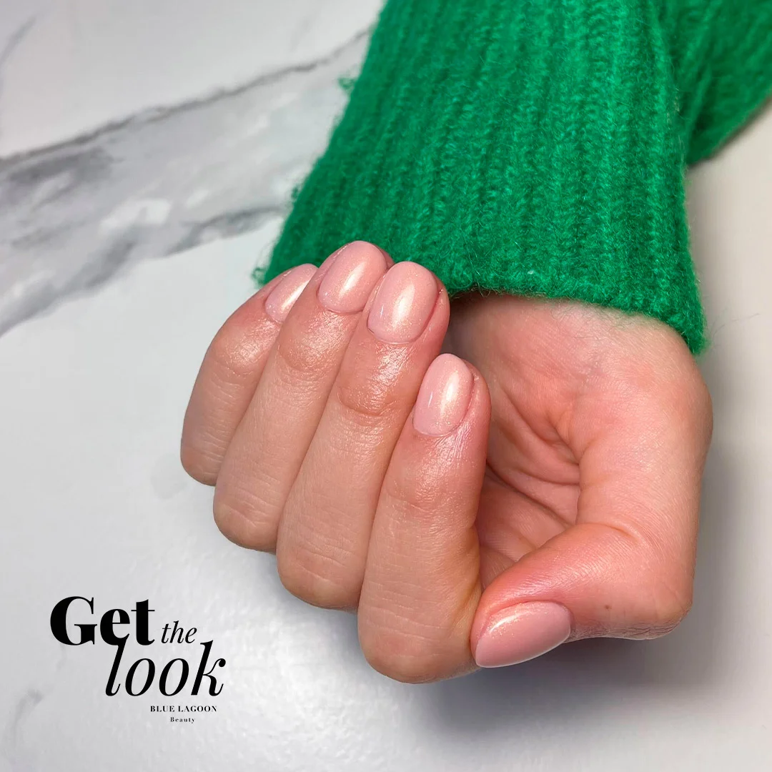 Get the look - Sointu Borg kevyt vahvistus 2/22