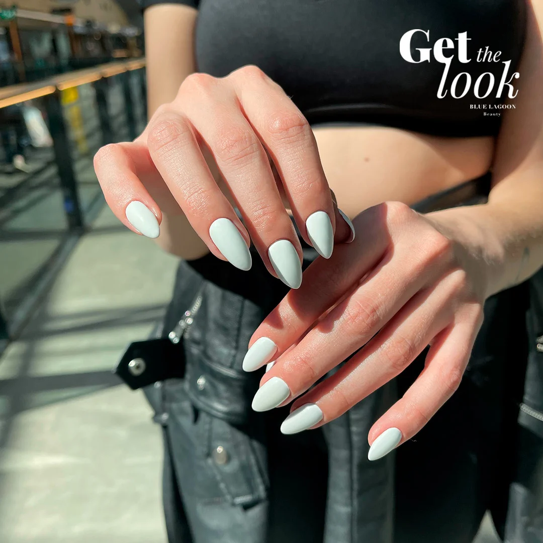 Get the look - Valkoiset kesäkynnet Sointu Borgille