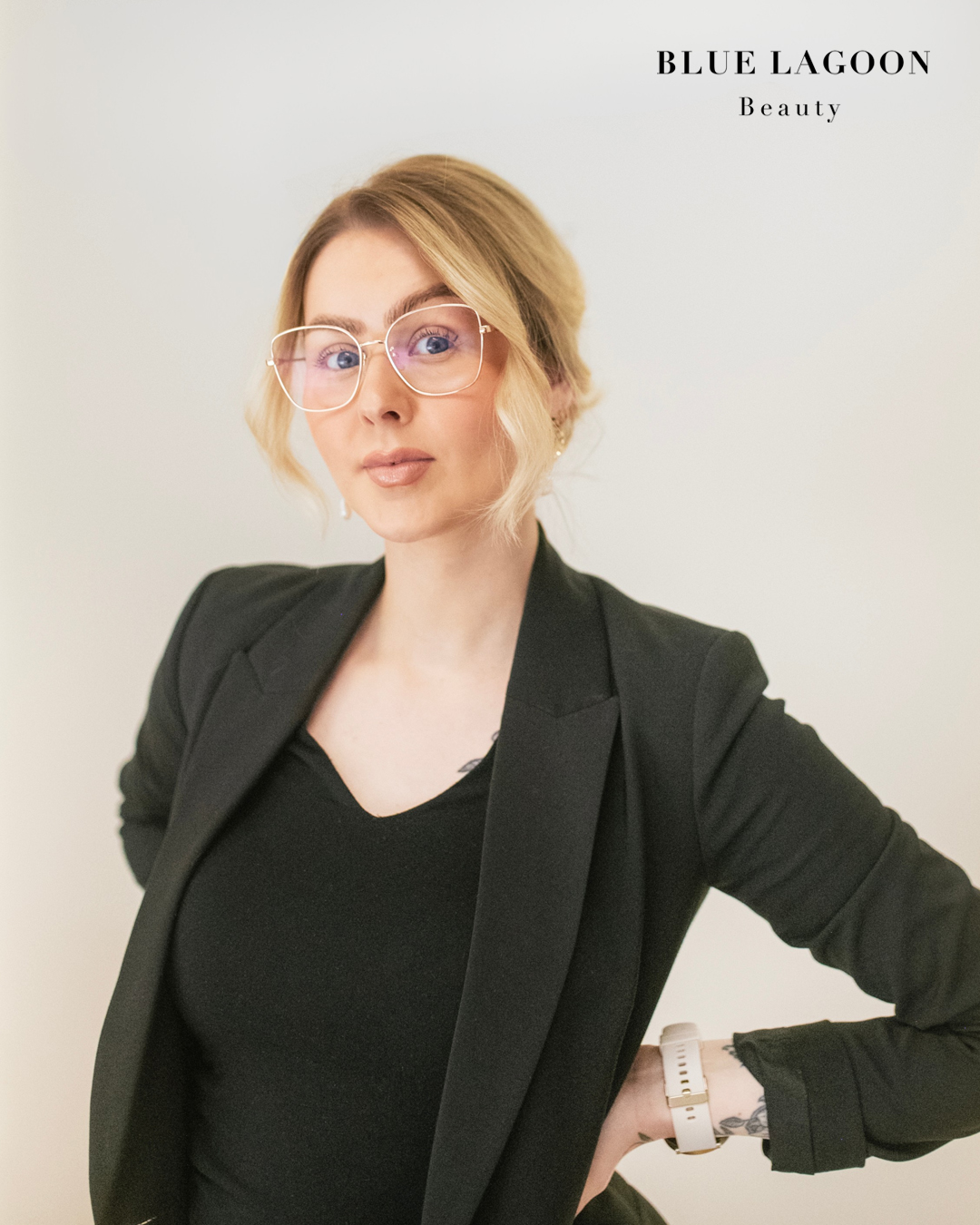 Tämän kuvan nimi on jenna-k-bluelagoonpori