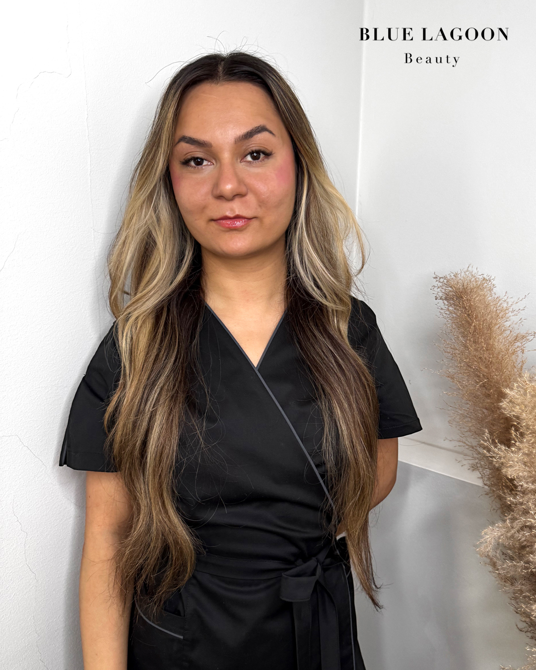 Tämän kuvan nimi on rose-b-bluelagoonbeauty